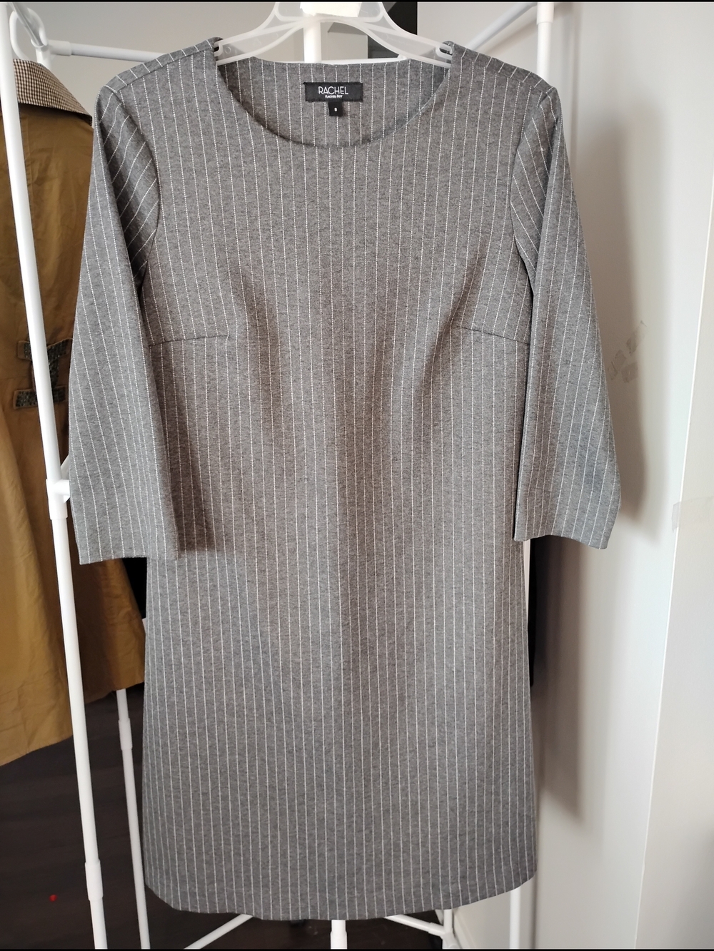 RACHEL Roy Gray Pinstriped Crew Neckline 3/4 Sleeve Midi Sheath Dress